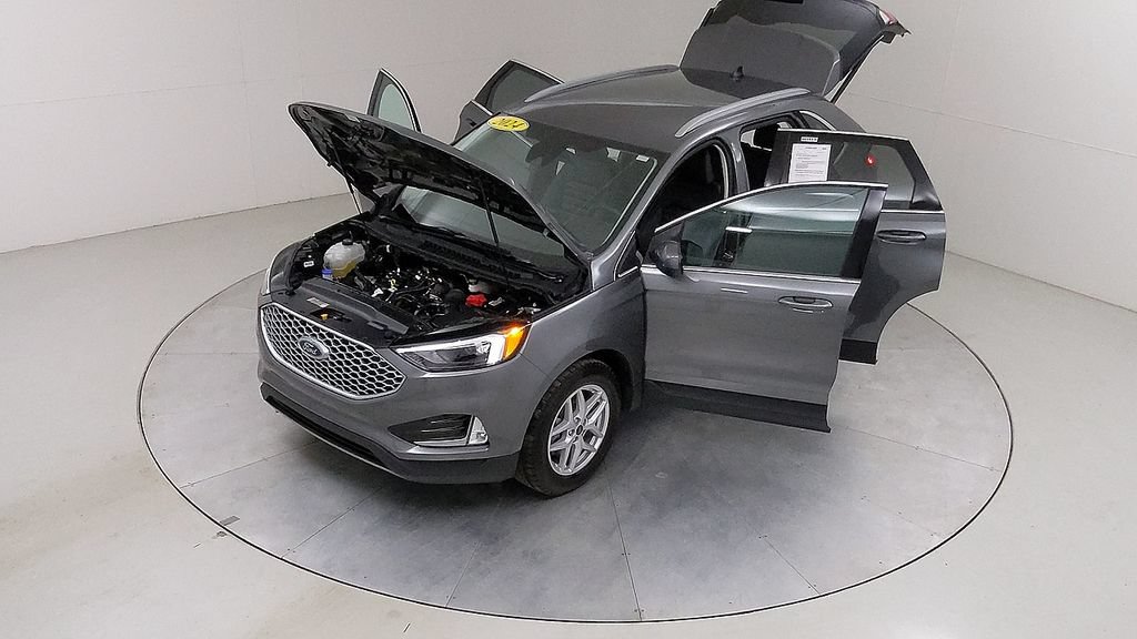 Certified 2024 Ford Edge SEL w/ Convenience Package AWD/4WD image 41