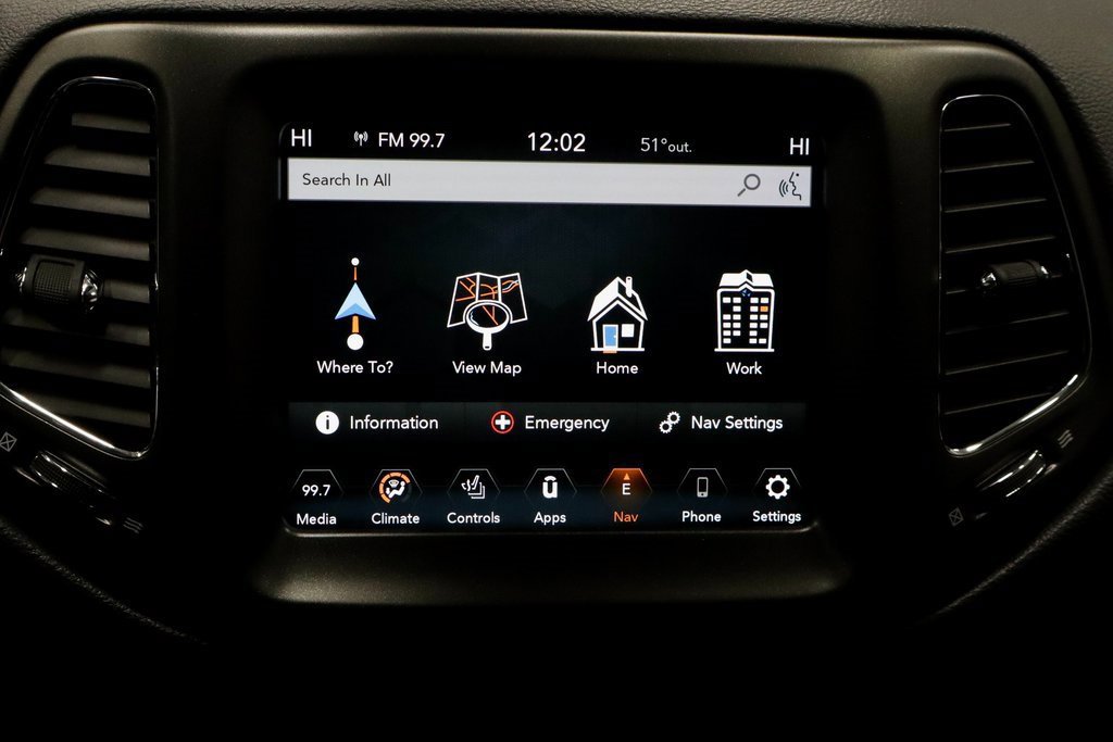 Used 2021 Jeep Compass Trailhawk w/ Sun and Sound Group image 11