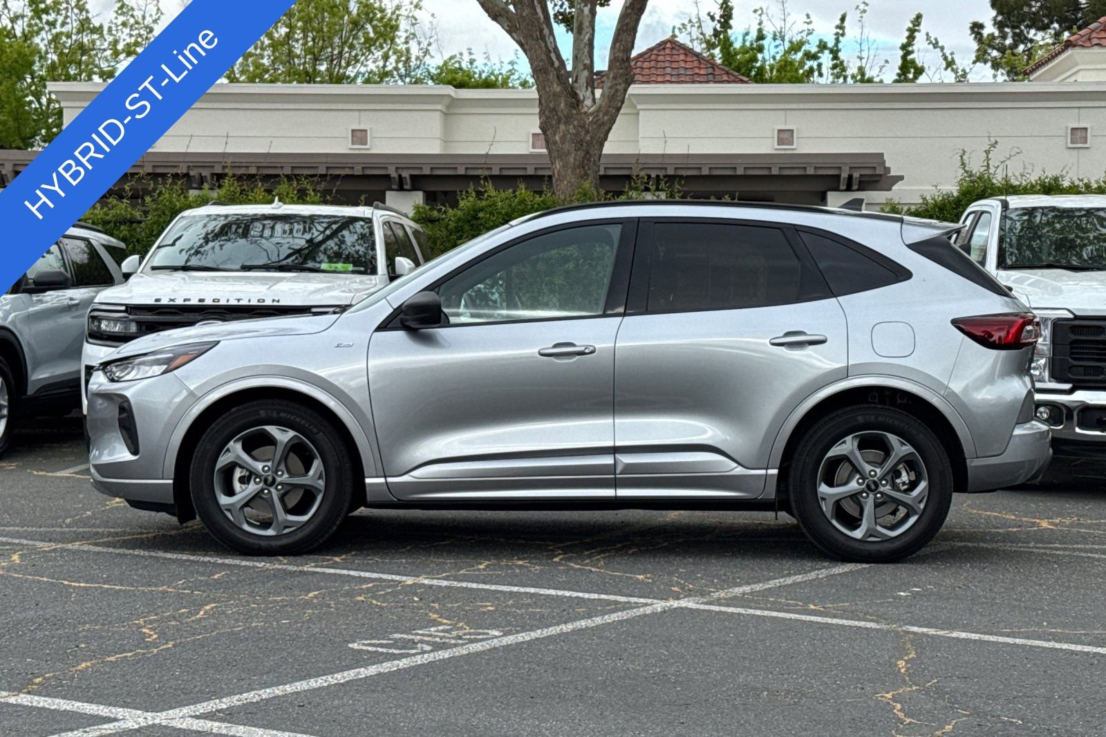 Certified 2023 Ford Escape ST-Line w/ Equipment Group 301A image 8