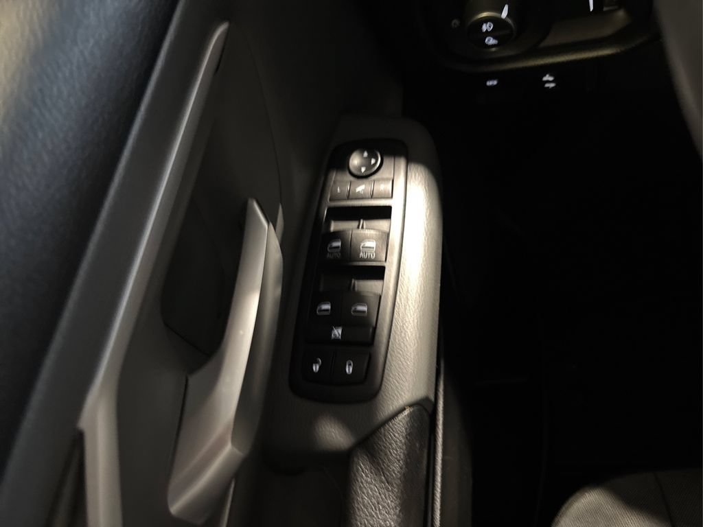 Used 2020 RAM 1500 Big Horn AWD/4WD image 35