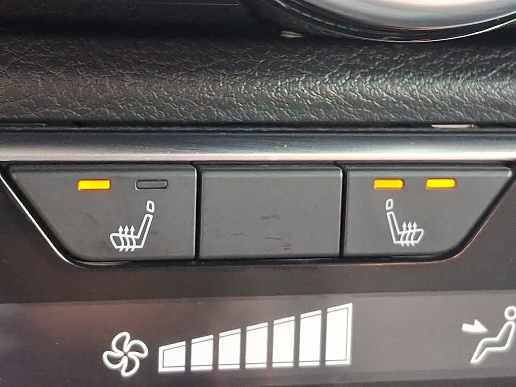 Used 2025 Nissan Sentra SR FWD image 23