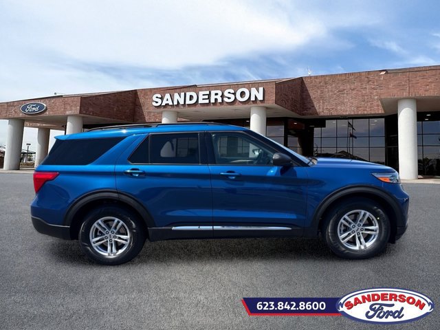 Certified 2022 Ford Explorer XLT w/ Equipment Group 202A RWD image 2