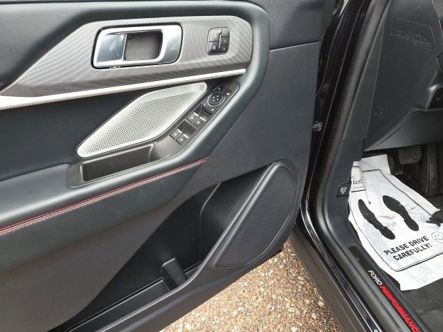 Certified 2025 Ford Explorer ST image 23