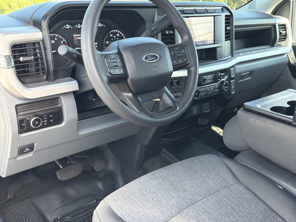 Certified 2024 Ford F250 XL w/ XL Off-Road Package AWD/4WD image 12