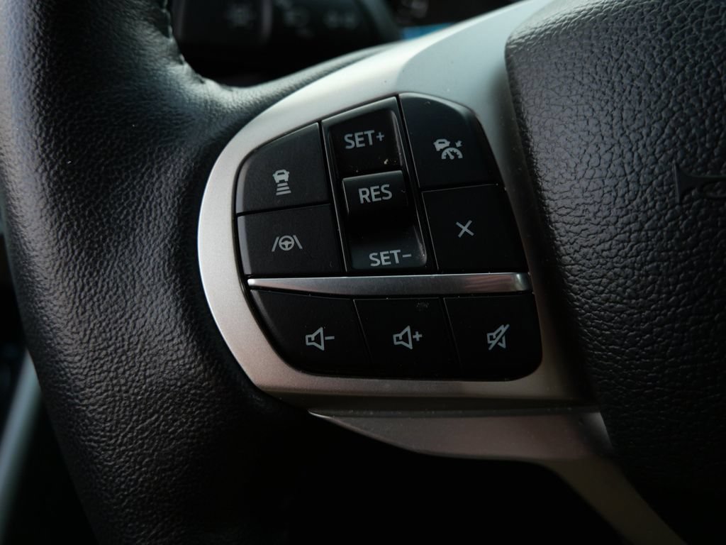 Certified 2023 Ford Explorer Limited AWD/4WD image 22