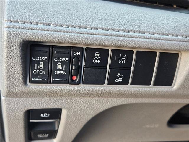 Used 2018 Honda Odyssey EX image 28