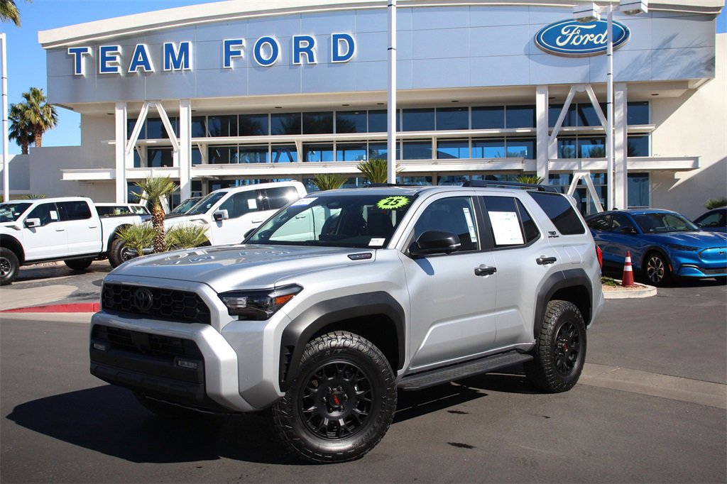 Used 2025 Toyota 4Runner TRD Off-Road Premium w/ Tow Technology Package image 2