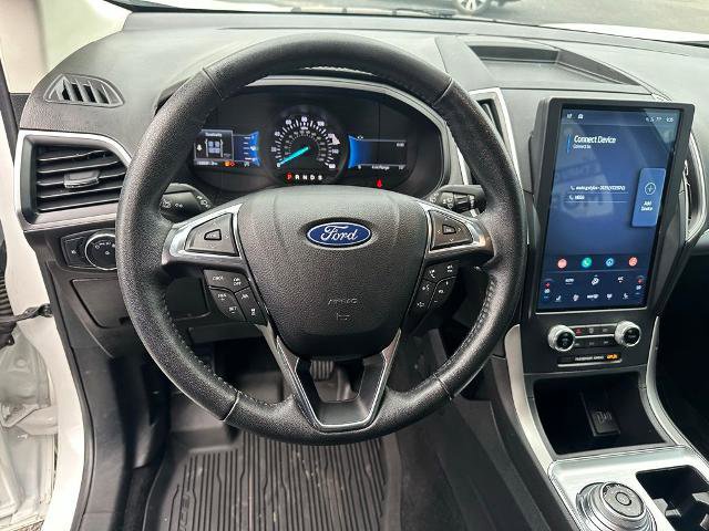 Certified 2022 Ford Edge SEL w/ Convenience Package AWD/4WD image 13