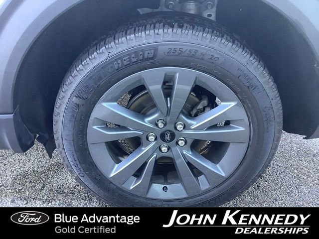 Certified 2023 Ford Explorer XLT w/ Equipment Group 202A image 38