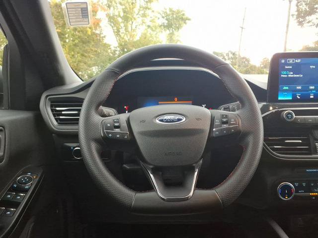 Certified 2026 Ford Escape ST-Line AWD/4WD image 18