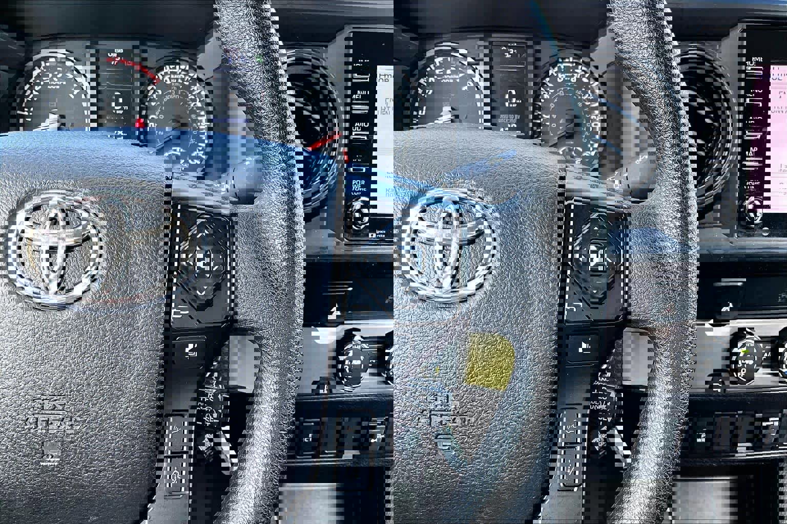 Used 2021 Toyota Tacoma SR w/ SR Convenience Package RWD image 28