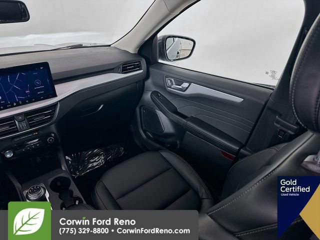 Certified 2025 Ford Escape Platinum image 26
