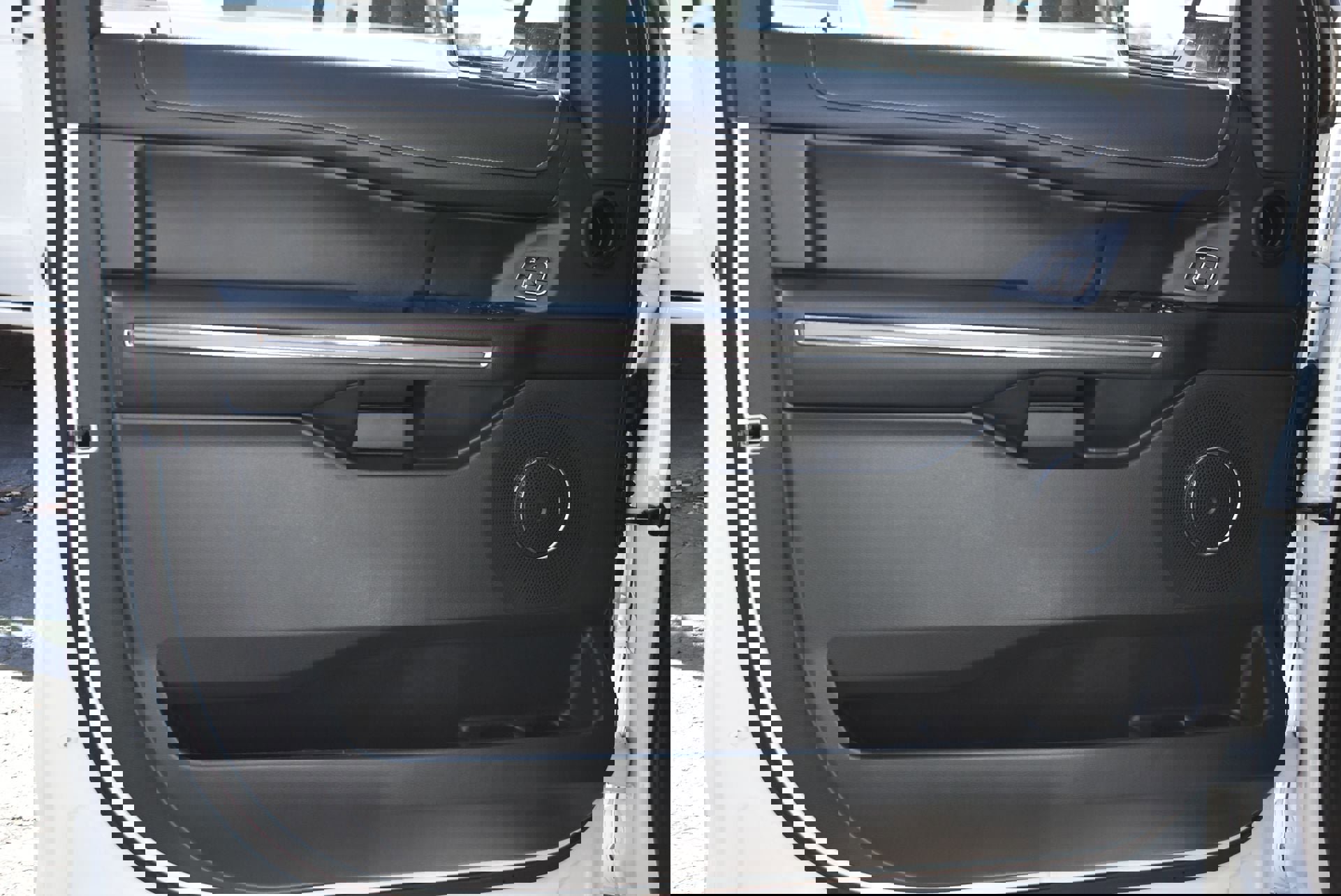 Certified 2022 Ford Expedition XLT image 11