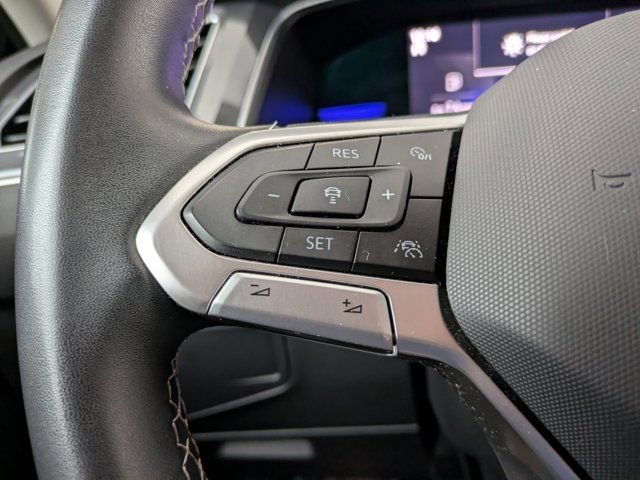 Used 2022 Volkswagen Tiguan S image 22