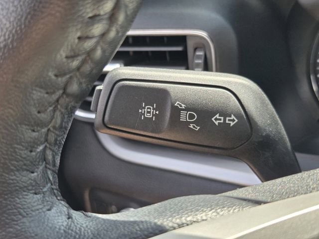 Certified 2022 Ford Explorer XLT w/ Equipment Group 202A RWD image 33