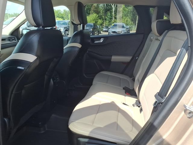 Certified 2020 Ford Escape Titanium AWD/4WD image 9