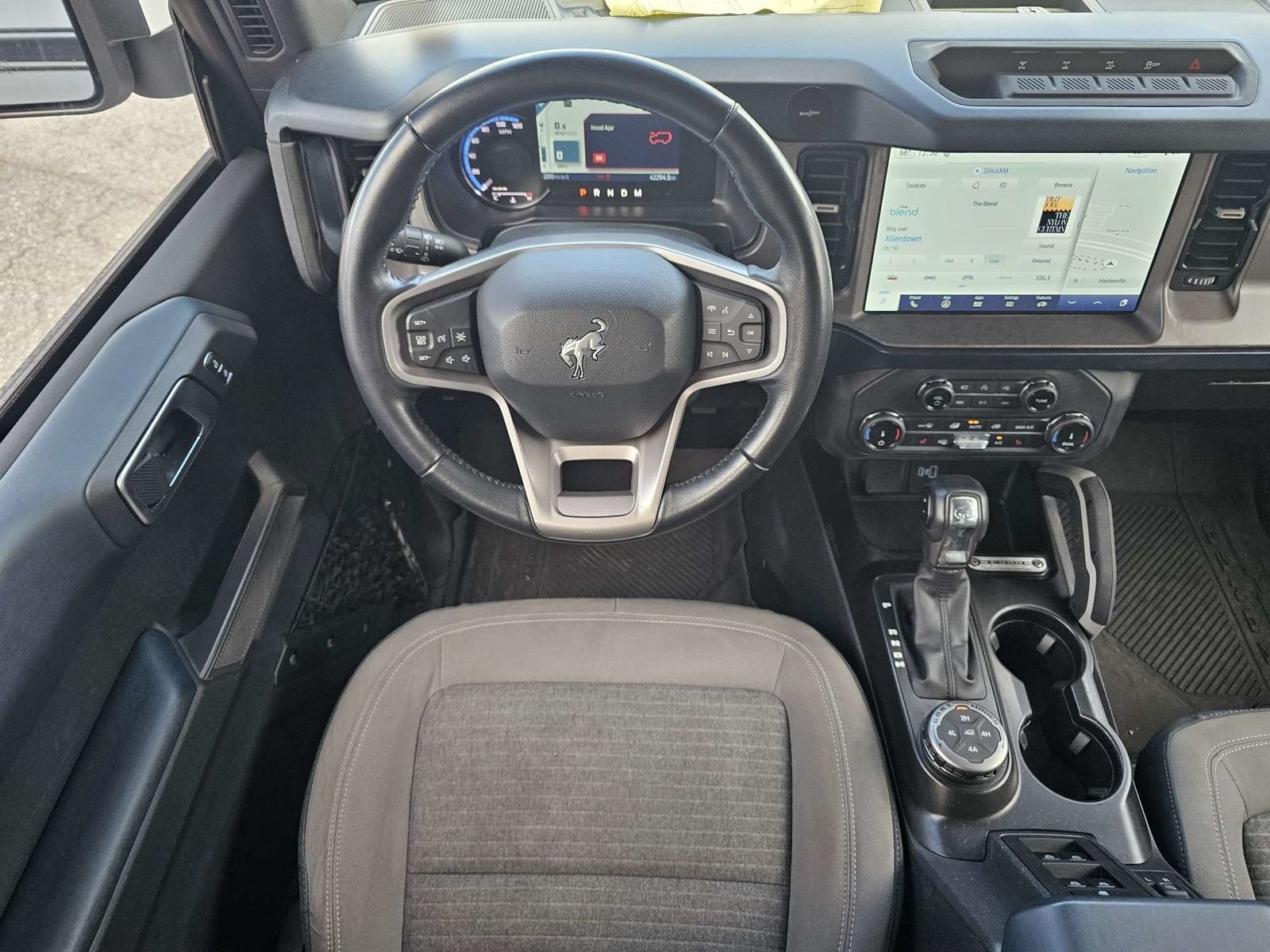 Certified 2022 Ford Bronco Outer Banks w/ Sasquatch Package AWD/4WD image 16
