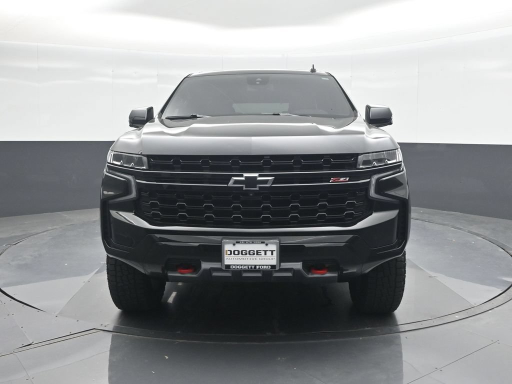 Used 2024 Chevrolet Tahoe Z71 w/ Luxury Package AWD/4WD image 5