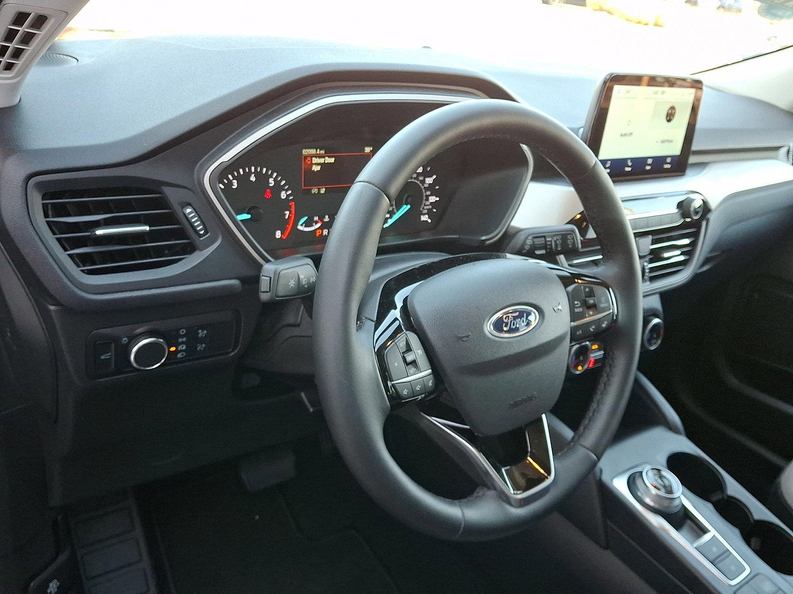 Certified 2022 Ford Escape SE w/ Convenience Package image 16