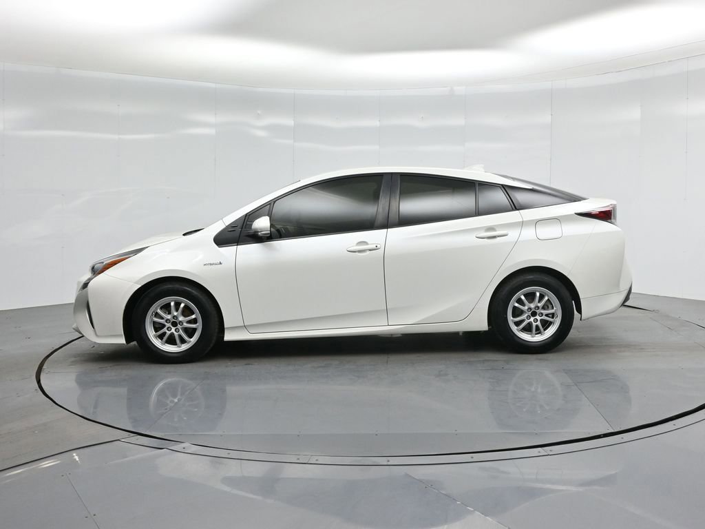 Used 2017 Toyota Prius One image 21