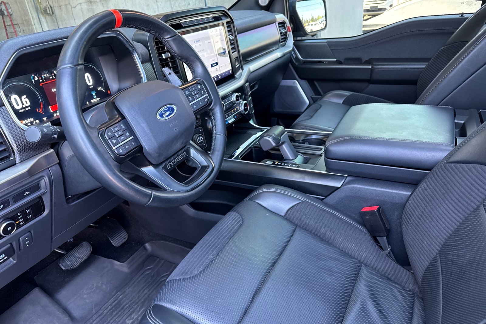 Certified 2023 Ford F150 Raptor w/ Raptor Carbon Fiber Package AWD/4WD image 10
