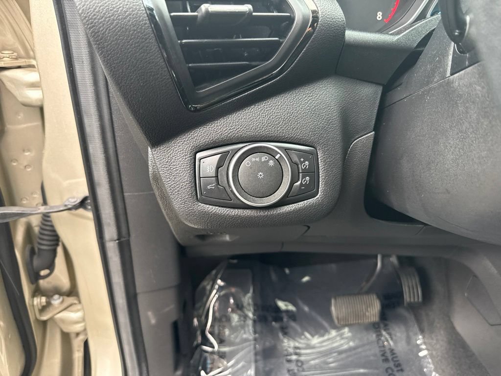 Certified 2017 Ford Escape Titanium AWD/4WD image 17