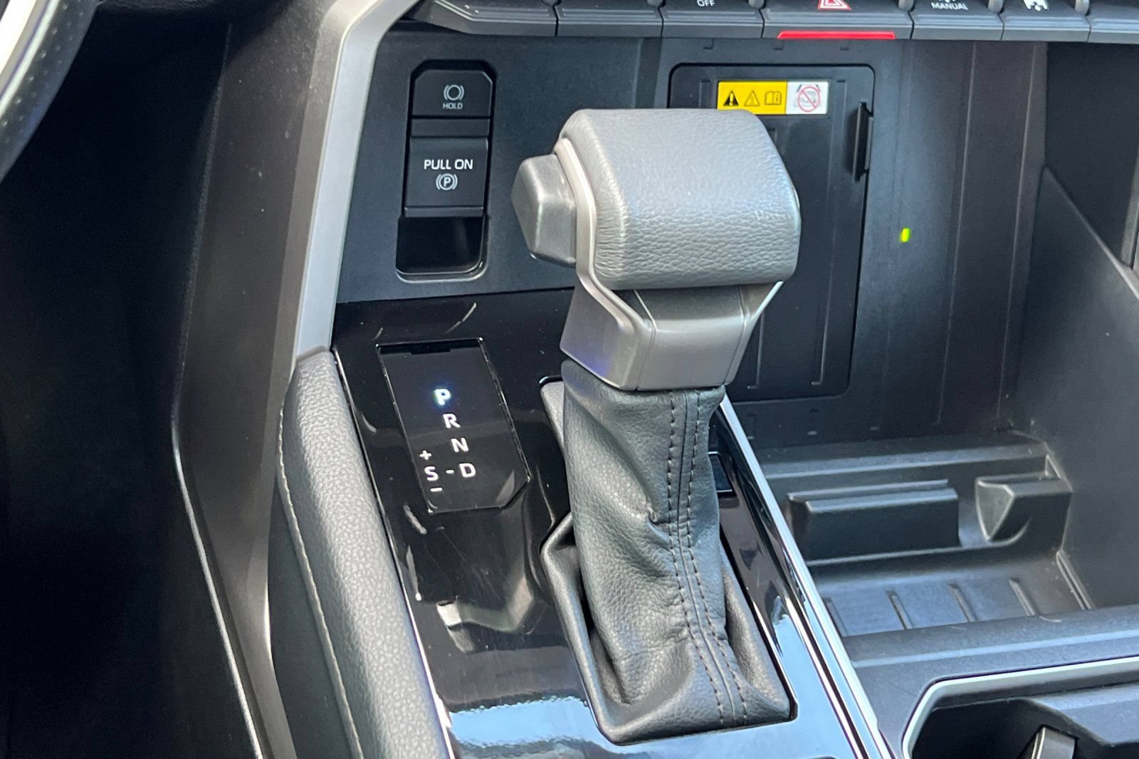 Used 2023 Toyota Tundra Limited w/ Power Package AWD/4WD image 21