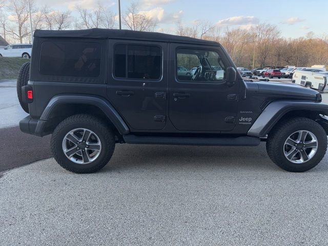 Used 2021 Jeep Wrangler Unlimited Sahara AWD/4WD image 12