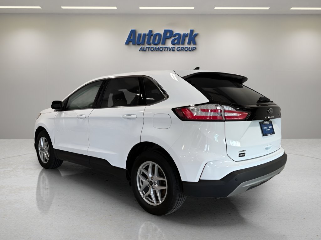 Certified 2024 Ford Edge SEL w/ Convenience Package AWD/4WD image 5