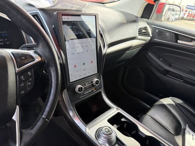 Certified 2022 Ford Edge Titanium AWD/4WD image 13