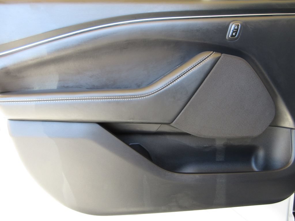 Certified 2026 Ford Mustang Mach-E Select w/ Technology Package RWD image 9