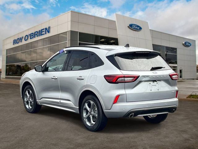 Certified 2024 Ford Escape ST-Line w/ Tech Pack #1 AWD/4WD image 3