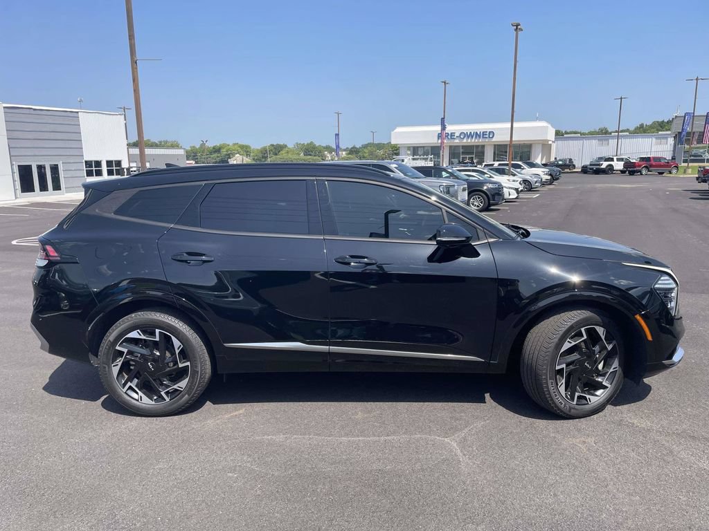 Used 2024 Kia Sportage SX AWD/4WD image 2