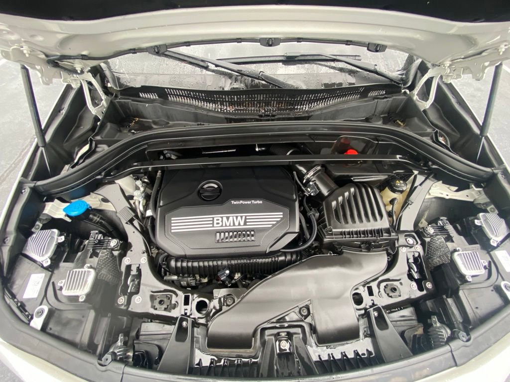Used 2023 BMW X2 sDrive28i w/ Convenience Package FWD image 32