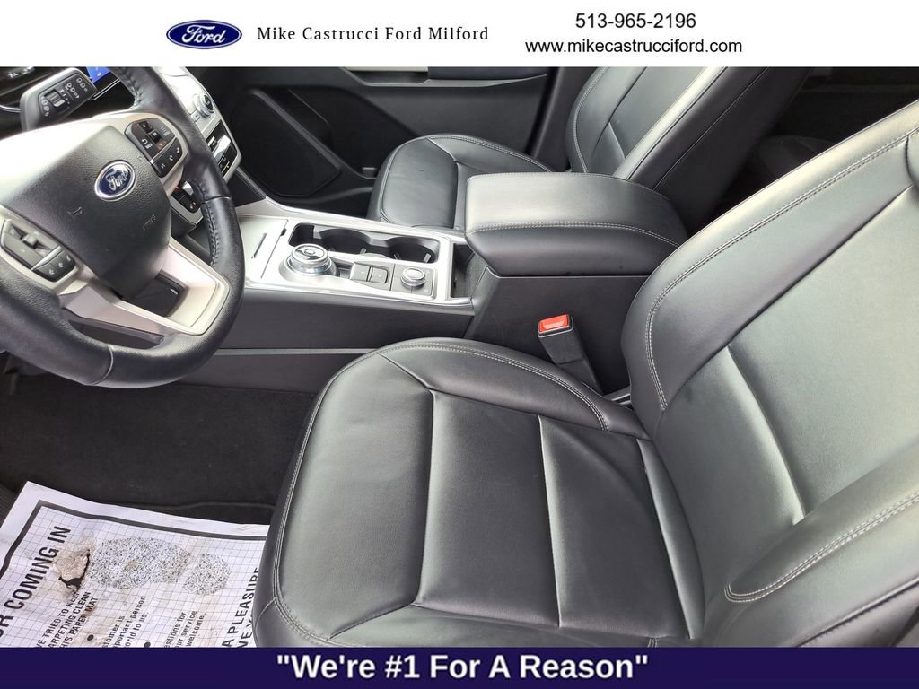 Certified 2022 Ford Explorer XLT w/ Equipment Group 202A image 22