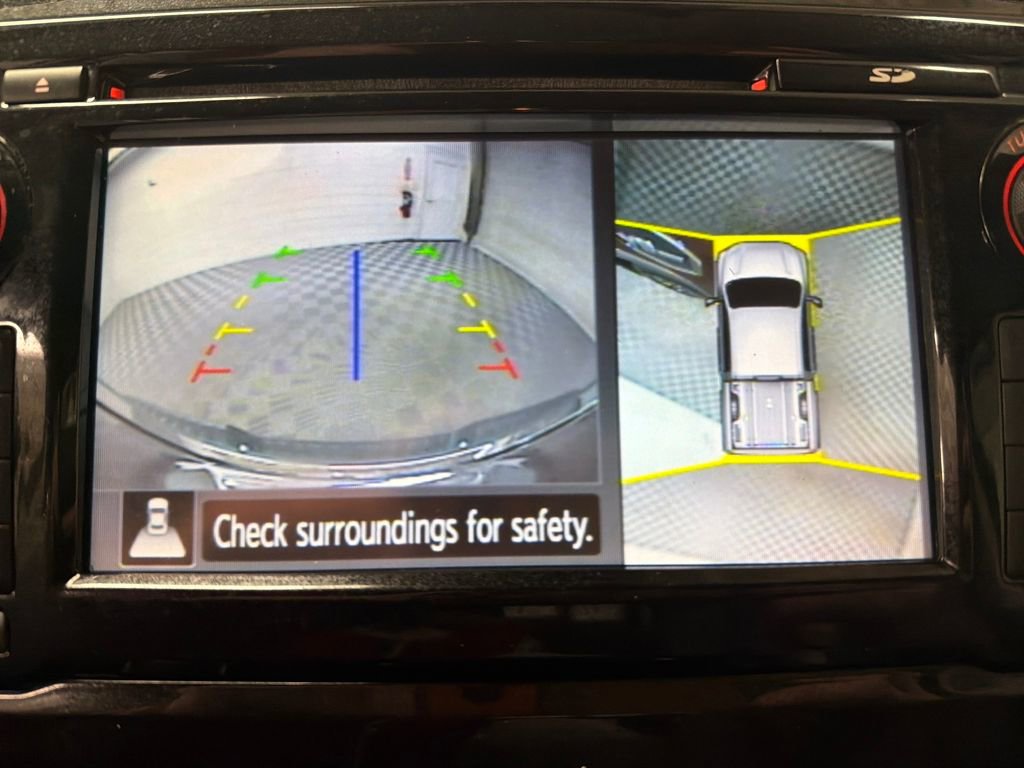 Used 2017 Nissan Titan Platinum Reserve image 27