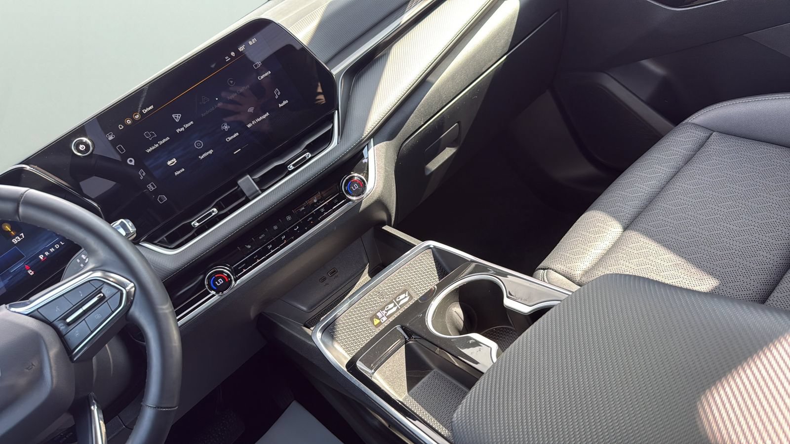 Used 2025 Chevrolet Equinox LT w/ Convenience Package II FWD image 20