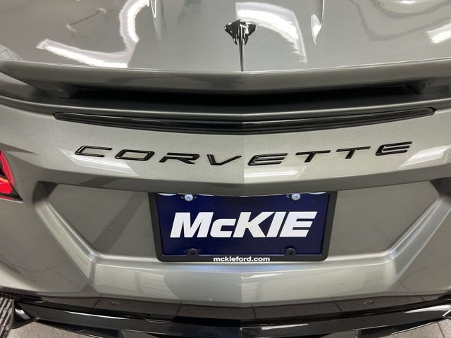 Used 2024 Chevrolet Corvette Stingray Premium Conv w/ Z51 Performance Package RWD image 20