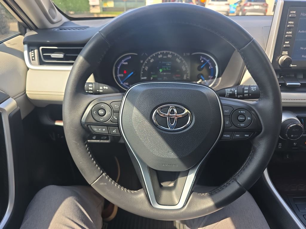 Used 2020 Toyota RAV4 Limited w/ Limited Grade Weather Package AWD/4WD image 26