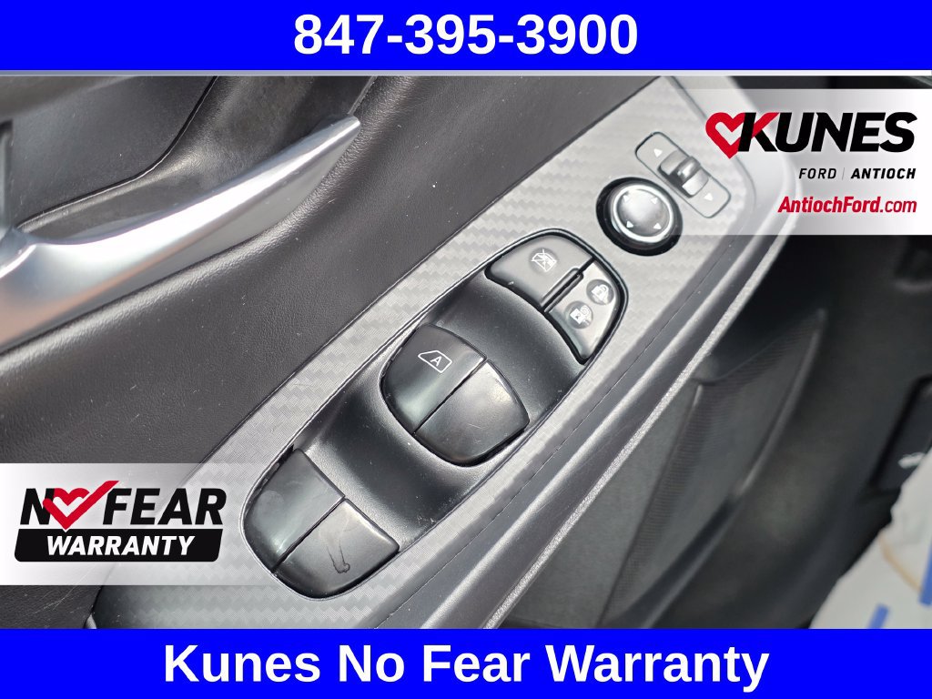Used 2024 Nissan Sentra SV FWD image 38