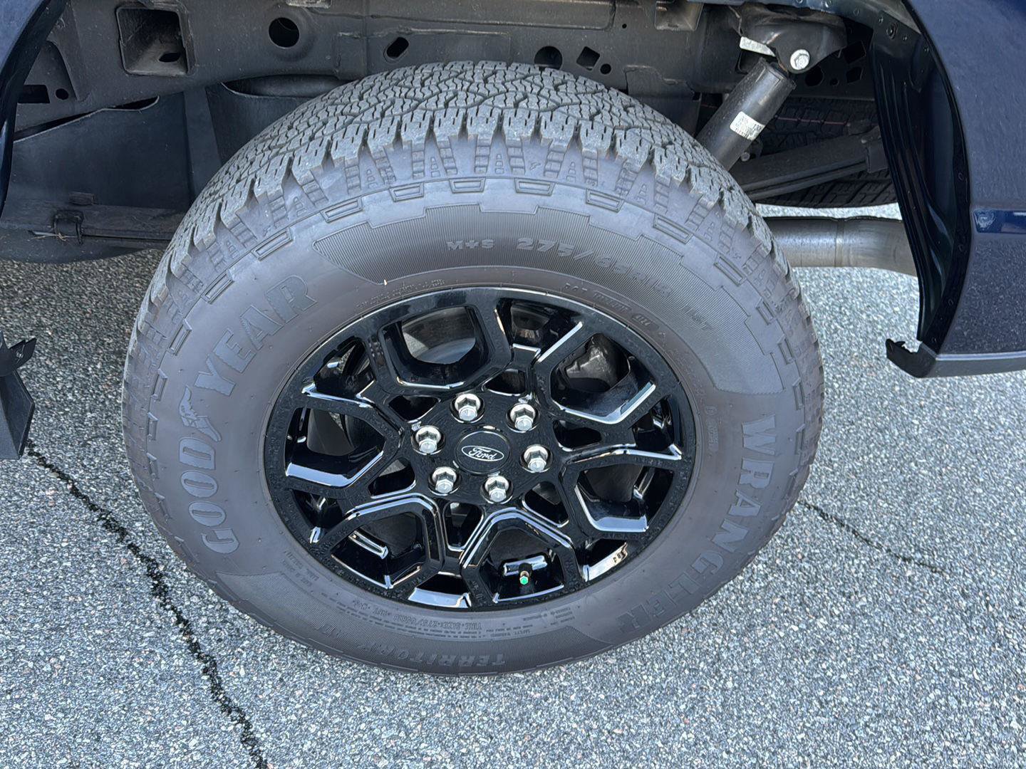 Certified 2024 Ford F150 XLT w/ Equipment Group 302A MID image 34