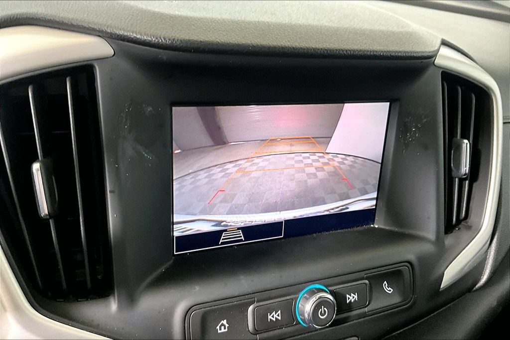Used 2024 GMC Terrain SLE FWD image 17