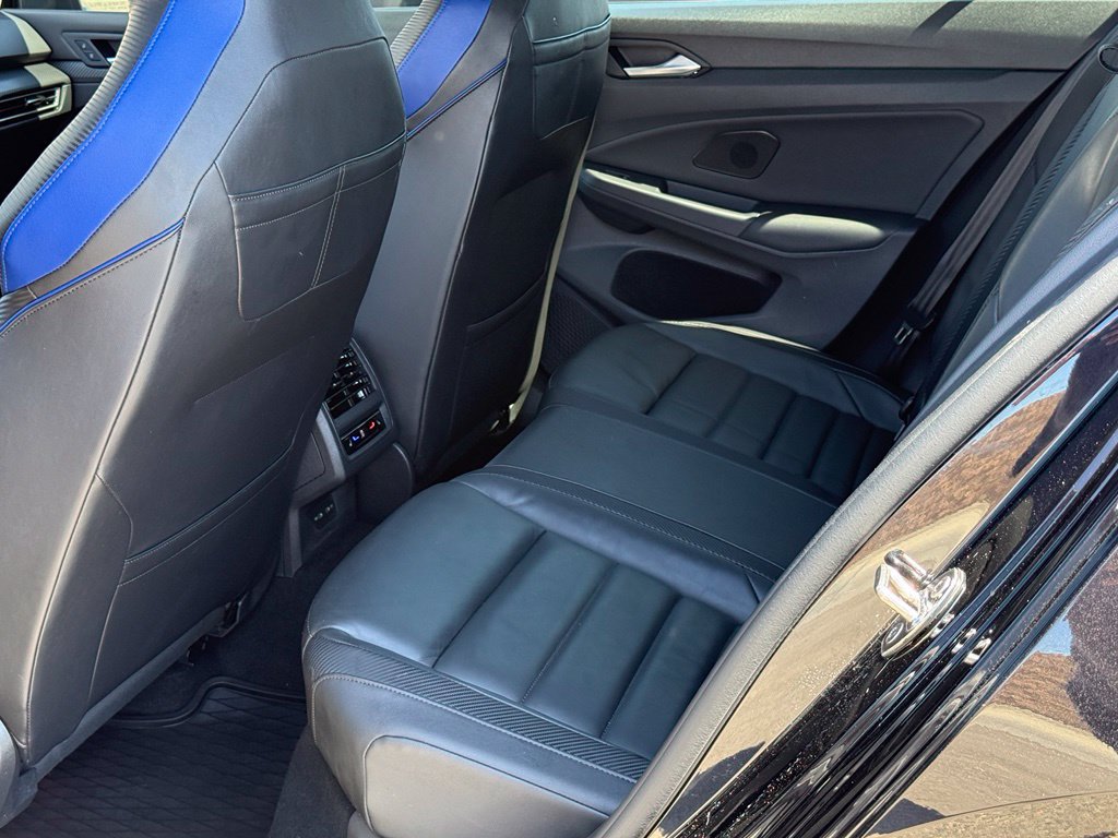 Used 2022 Volkswagen Golf R AWD/4WD image 8