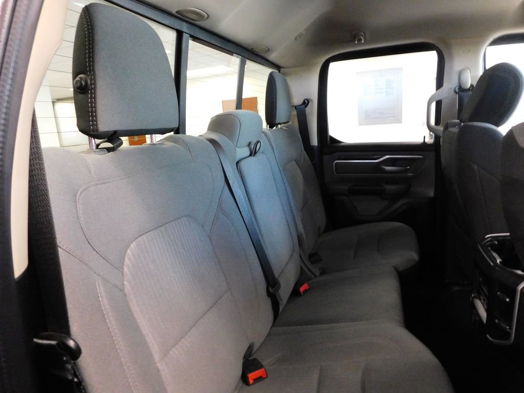 Used 2020 RAM 1500 Big Horn AWD/4WD image 38