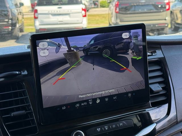 Certified 2024 Ford Transit 350 XLT RWD image 4