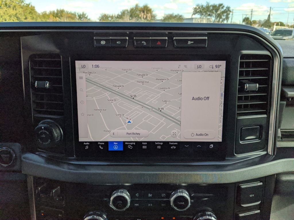 Certified 2024 Ford F250 Platinum image 28