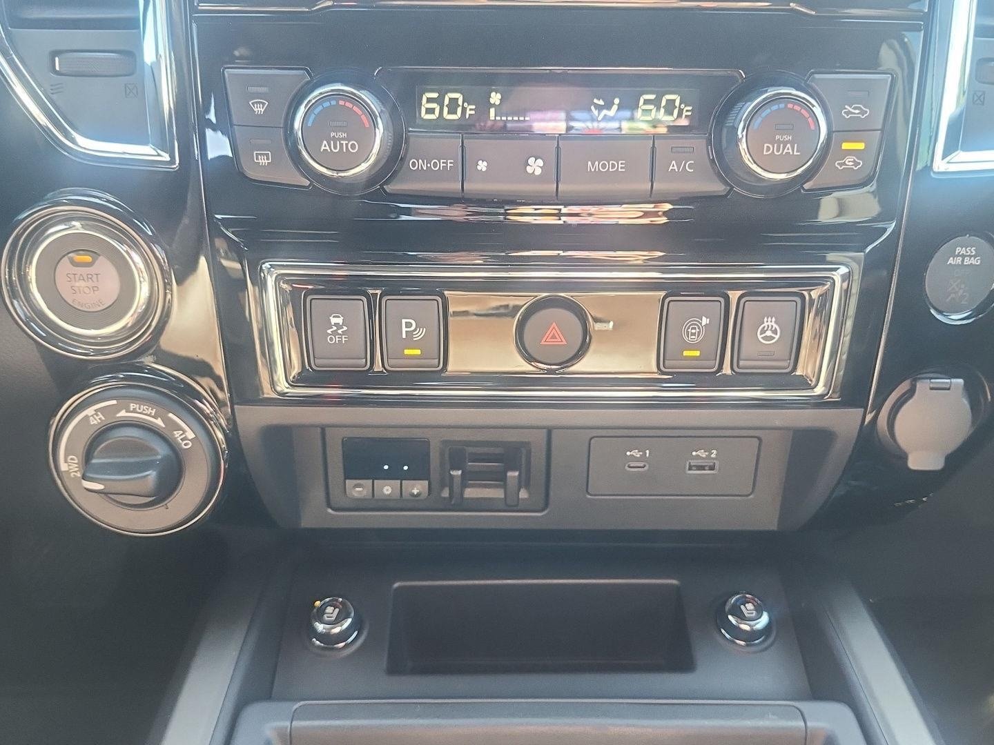 Used 2021 Nissan Titan Platinum Reserve w/ Moonroof Package AWD/4WD image 22