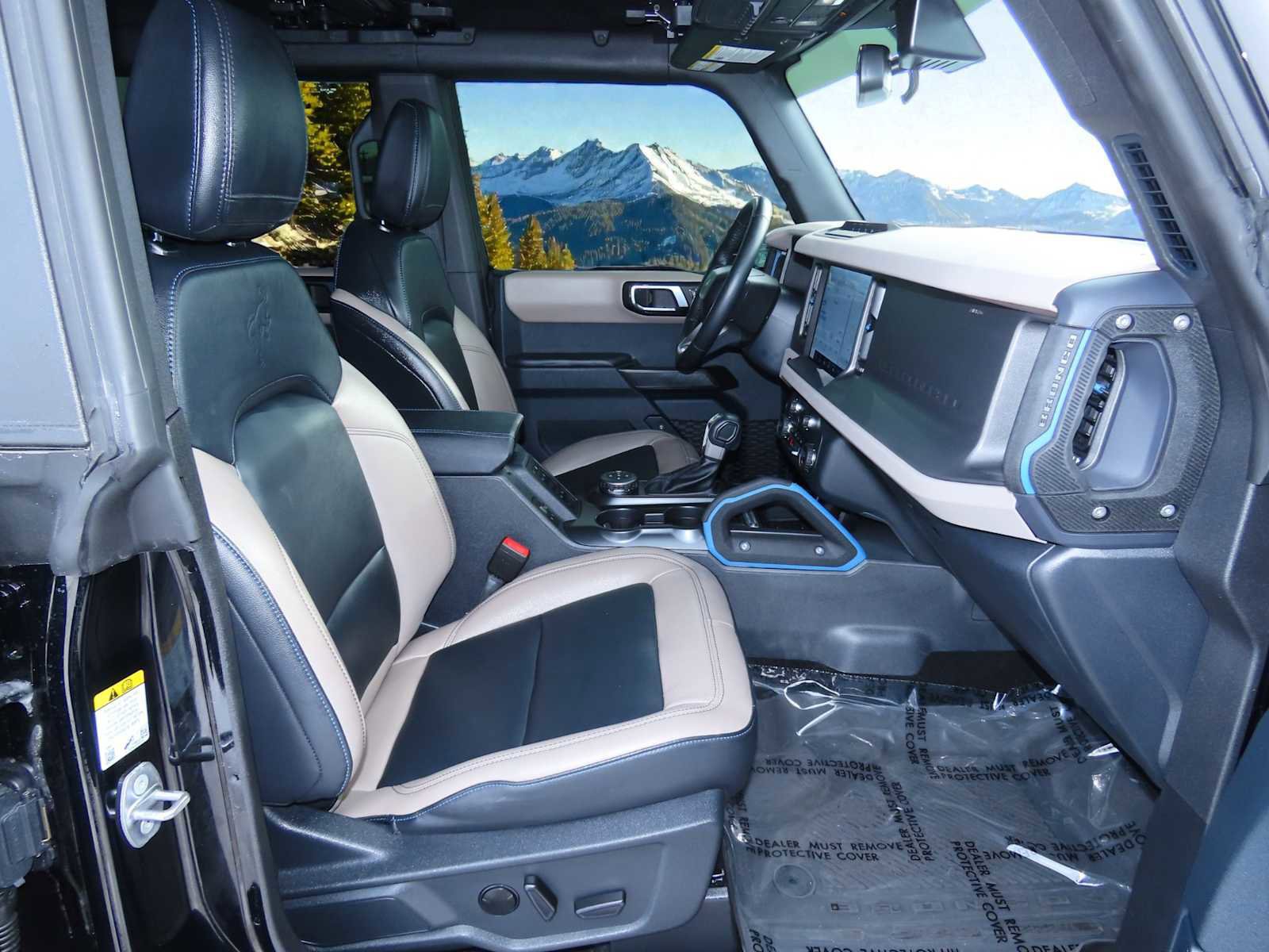 Certified 2024 Ford Bronco Wildtrak image 18