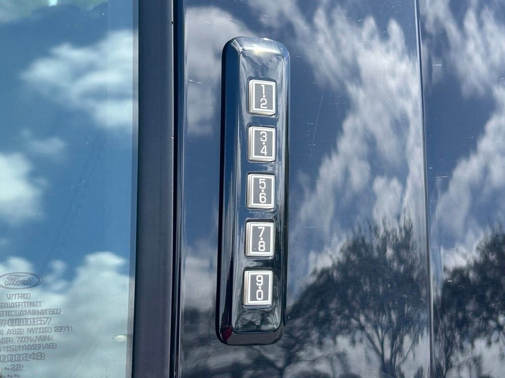 Certified 2022 Ford F150 Lariat image 18