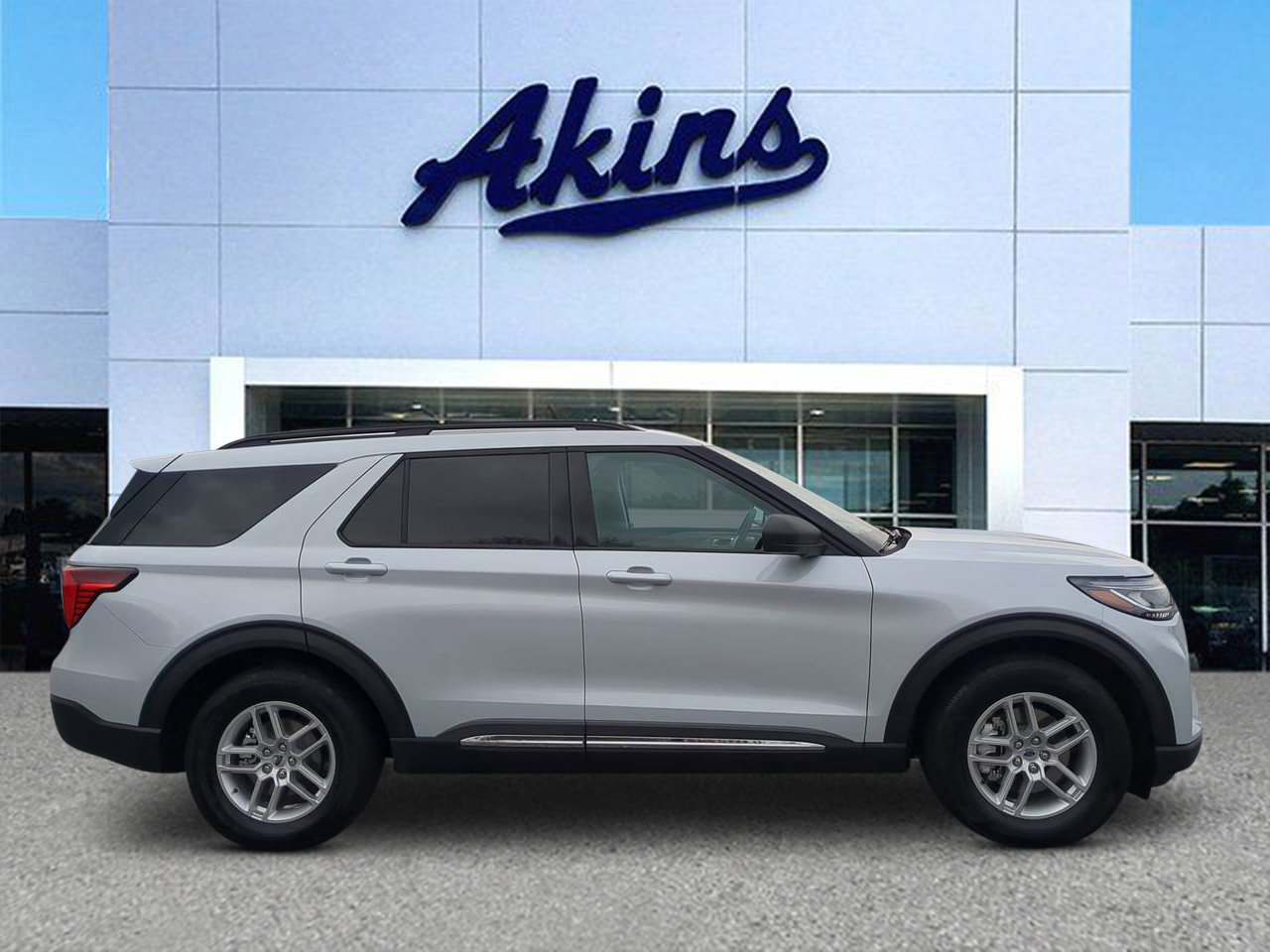 Certified 2025 Ford Explorer Active w/ Active Comfort Package